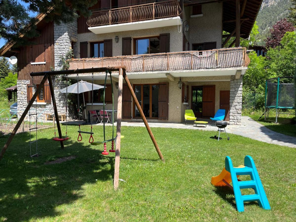 Appartement Rez De Jardin, 2 Chambres/ 4 Personnes, Garage. Briançon Eksteriør bilde